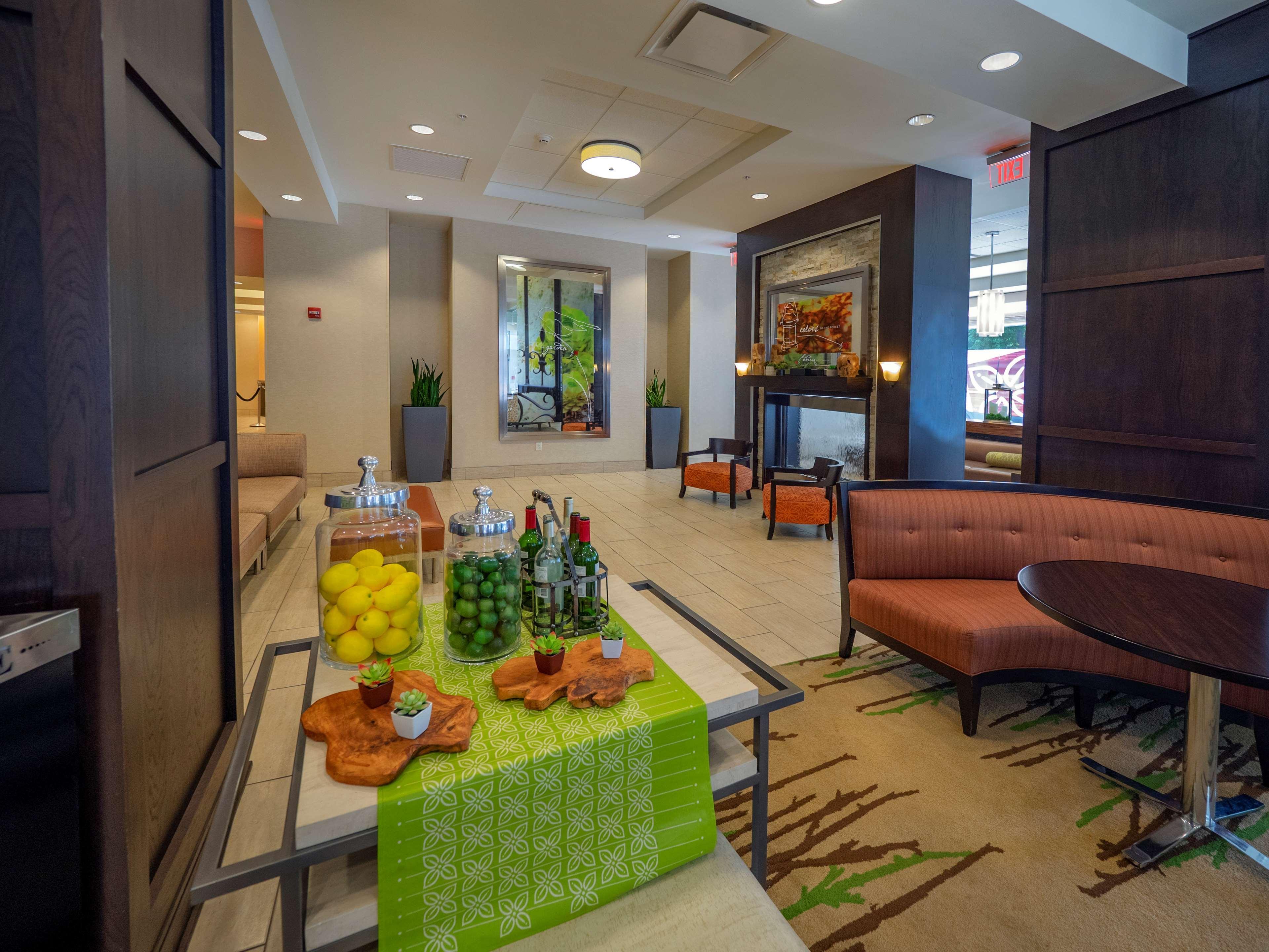 The Hilton Garden Inn Buffalo-Downtown Eksteriør billede