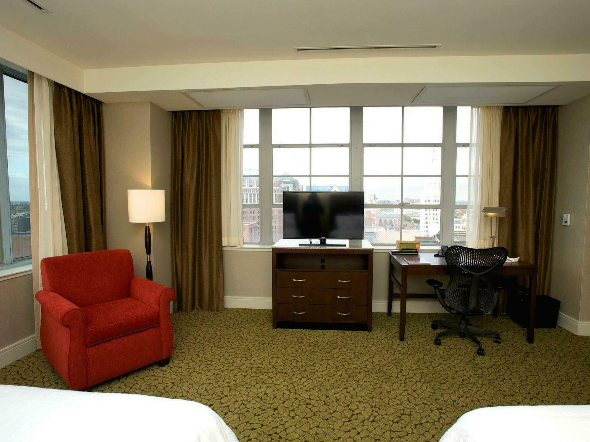 The Hilton Garden Inn Buffalo-Downtown Eksteriør billede