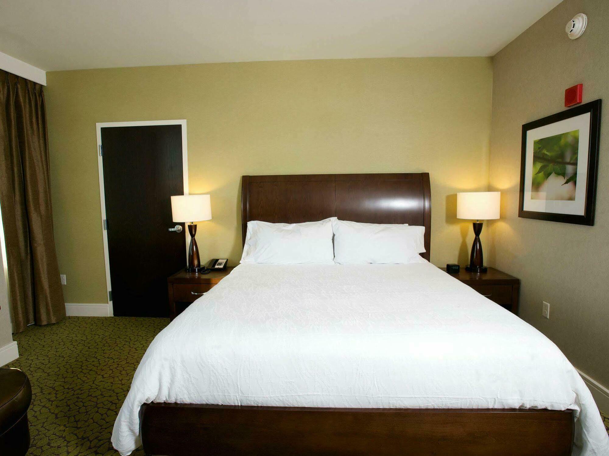 The Hilton Garden Inn Buffalo-Downtown Eksteriør billede